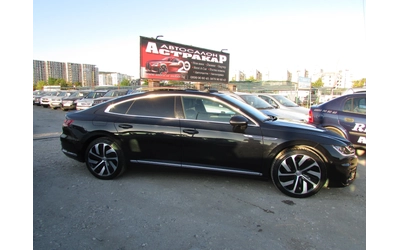 VW Arteon 2.0i R-LINE EURO6 - автомобили, коли, обяви за нови и употребявани 16