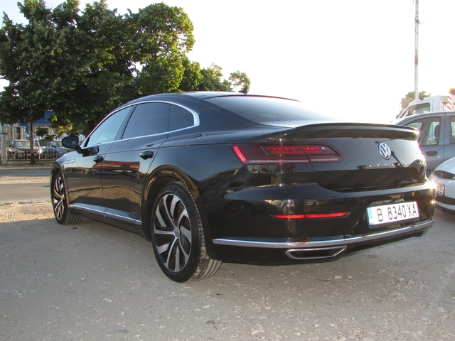 VW Arteon 2.0i R-LINE EURO6 - автомобили, коли, обяви за нови и употребявани 4