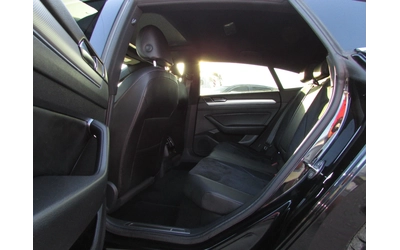 VW Arteon 2.0i R-LINE EURO6 - автомобили, коли, обяви за нови и употребявани 7