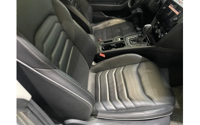 VW Arteon 2.0 TDI ! Premium ! - автомобили, коли, обяви за нови и употребявани 8