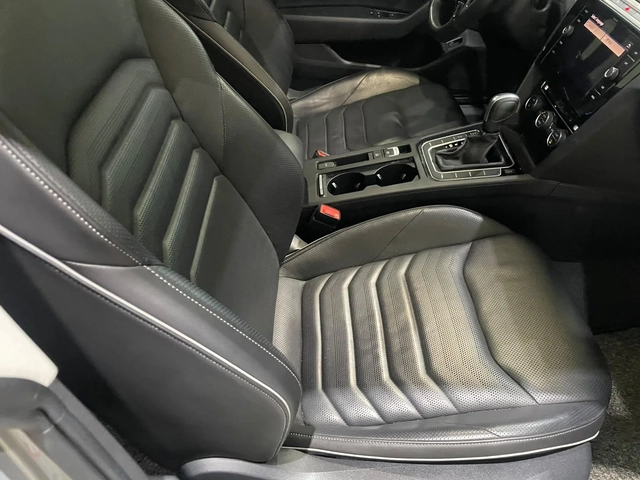 VW Arteon 2.0 TDI ! Premium ! - автомобили, коли, обяви за нови и употребявани 8