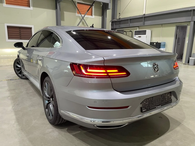 VW Arteon 2.0 TDI ! Prestige ! - автомобили, коли, обяви за нови и употребявани 5