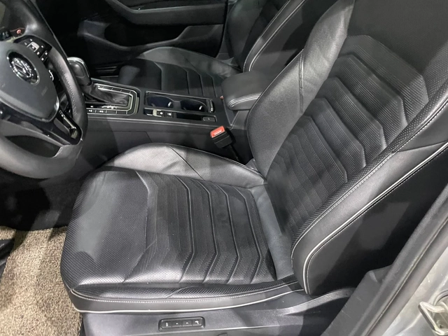 VW Arteon 2.0 TDI ! Prestige ! - автомобили, коли, обяви за нови и употребявани 6
