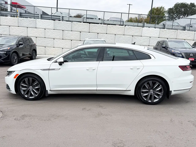 VW Arteon NO ACCIDENT l MASSAGE SEAT All Wheel Drive - автомобили, коли, обяви за нови и употребявани 4