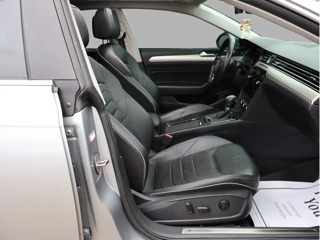 VW Arteon SEL PREMIUM AWD CERTIFIED *ACCIDENT FREE*V.W MAINTAIN* CAMERA NAV BLUETOOTH LEATHER HEATED SEATS SUNROOF CRUISE ALLOYS All Wheel Drive - автомобили, коли, обяви за нови и употребявани 15