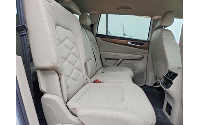 VW ATLAS 2.0L 4 ALL WHEEL DRIVE - автомобили, коли, обяви за нови и употребявани 10