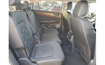 VW ATLAS 2.0L 4 Front-wheel Drive - автомобили, коли, обяви за нови и употребявани 10