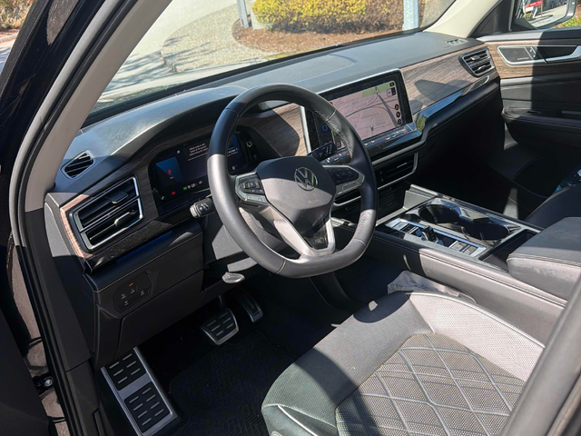 VW ATLAS 2.0L 4cyl AWD - автомобили, коли, обяви за нови и употребявани 4