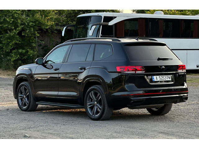 VW Atlas 2.0L 4Motion, R-Line - автомобили, коли, обяви за нови и употребявани 3