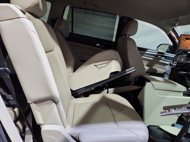 VW ATLAS 3.6L 6 ALL WHEEL DRIVE - автомобили, коли, обяви за нови и употребявани 10