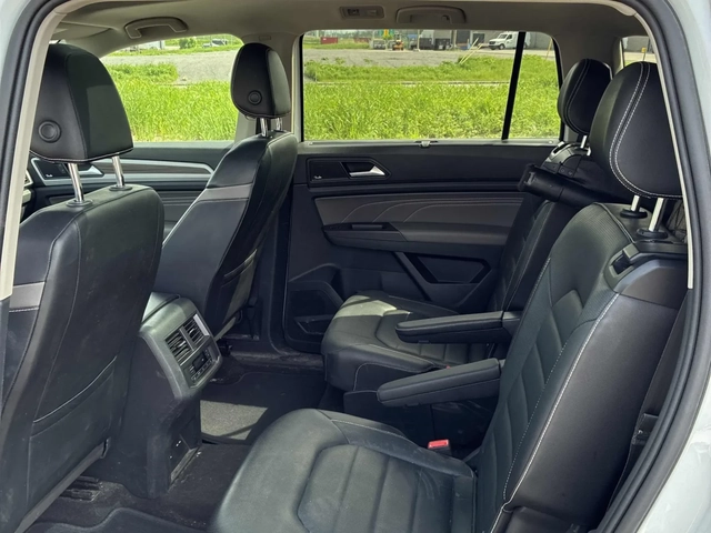 VW Atlas Highline * CARFAX * АВТО КРЕДИТ * - автомобили, коли, обяви за нови и употребявани 8