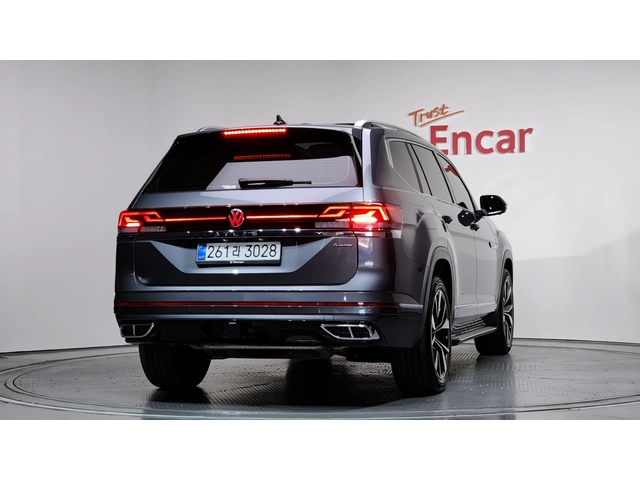 VW Atlas R-LINE| HUD| 360| ПОДГРЕВ| ОБДУХВАНЕ - автомобили, коли, обяви за нови и употребявани 1