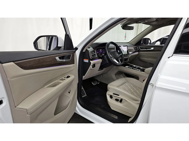 VW Atlas R-LINE| | HUD| 360| ПАНО| ПОДГРЕВ| ОБДУХВАНЕ - автомобили, коли, обяви за нови и употребявани 9