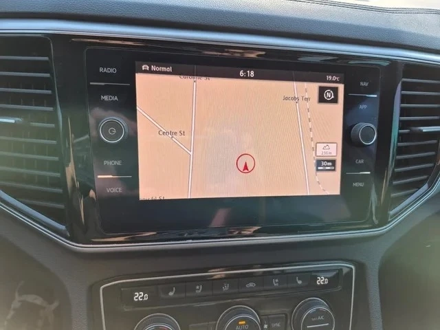 VW Atlas 3.6L Highline 4Motion | Panoramic | Navigation - автомобили, коли, обяви за нови и употребявани 12