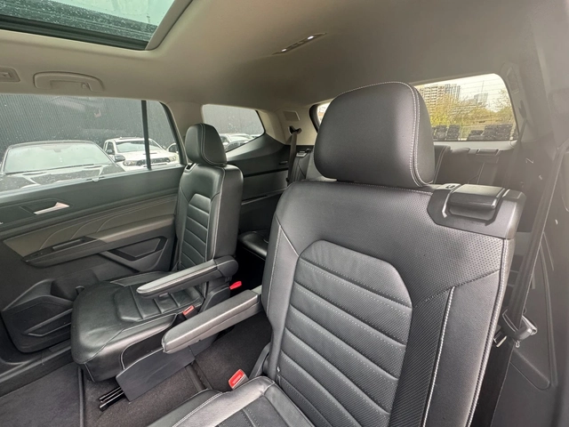 VW Atlas Highline 4Motion | Digital Cockpit | Panoramic - автомобили, коли, обяви за нови и употребявани 16