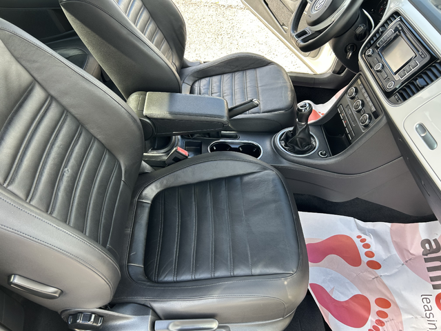 VW Beetle - автомобили, коли, обяви за нови и употребявани 9