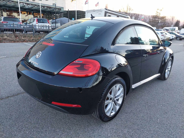 VW Beetle 1, 6TDI 105ps NAVI - автомобили, коли, обяви за нови и употребявани 3