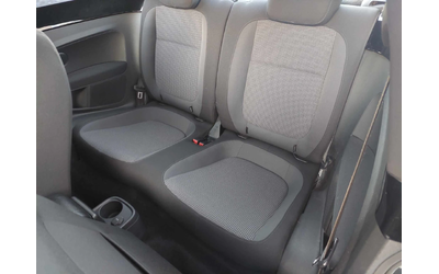 VW Beetle 1, 6TDI 105ps NAVI - автомобили, коли, обяви за нови и употребявани 7