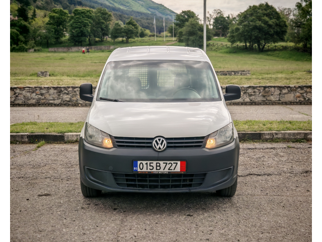 VW Caddy 1.6TDI EURO 5 - автомобили, коли, обяви за нови и употребявани 1