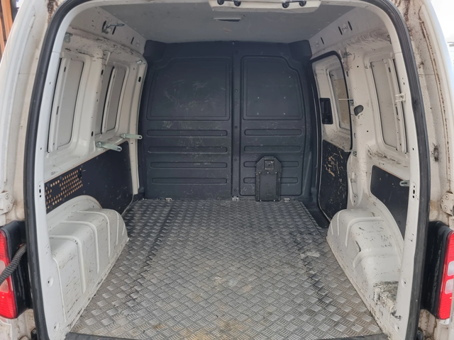 VW Caddy 2, 000TDI EURO5B - автомобили, коли, обяви за нови и употребявани 11