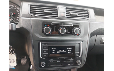 VW Caddy MAXI 2, 0TDI 102ps - автомобили, коли, обяви за нови и употребявани 7