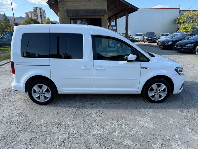 VW Caddy 2.0 tdi DSG 150kc. Дистроник - автомобили, коли, обяви за нови и употребявани 3