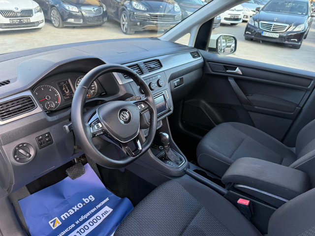 VW Caddy 2.0 tdi DSG 150kc. Дистроник - автомобили, коли, обяви за нови и употребявани 8