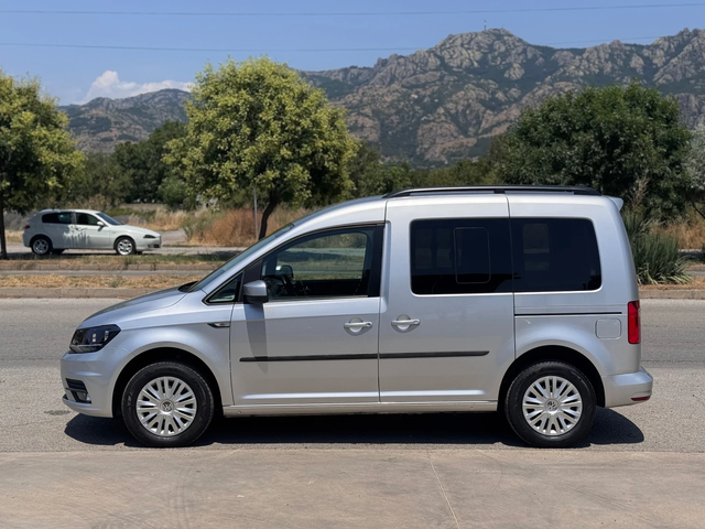 VW Caddy 2.0TDI 102кс DSG * 103хил.км* ПЕРФЕКТЕН* - автомобили, коли, обяви за нови и употребявани 1