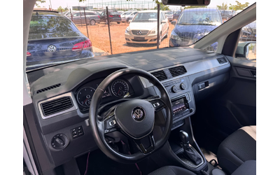 VW Caddy 2.0TDI 102кс DSG * 103хил.км* ПЕРФЕКТЕН* - автомобили, коли, обяви за нови и употребявани 9