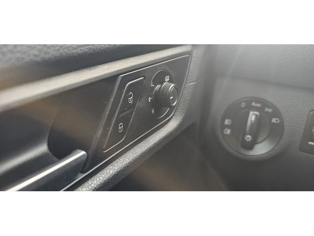 VW Caddy Maxi-7Места* 2020г.-Заводски метан - автомобили, коли, обяви за нови и употребявани 16