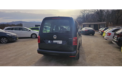 VW Caddy Maxi-7Места* 2020г.-Заводски метан - автомобили, коли, обяви за нови и употребявани 6