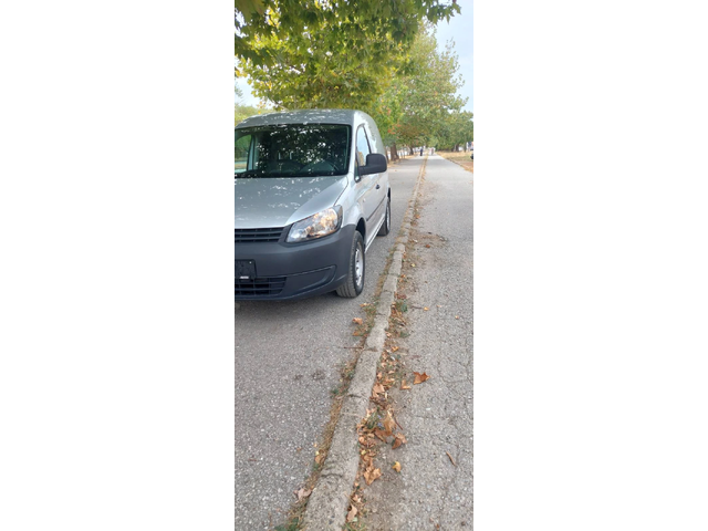 VW Caddy 1.6 TDI   клима - автомобили, коли, обяви за нови и употребявани 2