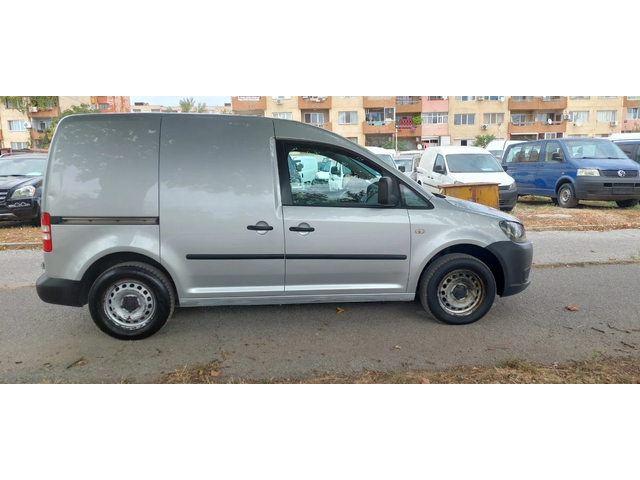 VW Caddy 1.6 TDI   клима - автомобили, коли, обяви за нови и употребявани 6