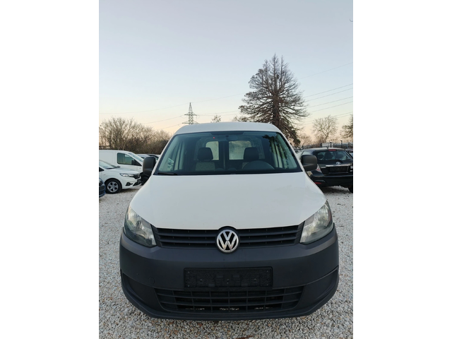 VW Caddy 1.6.102к.с. - автомобили, коли, обяви за нови и употребявани 4