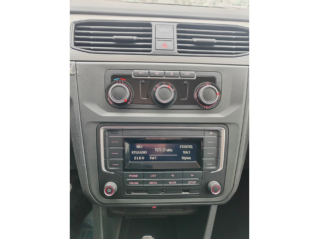 VW Caddy 2.0, 150к.с. Инвалиден - автомобили, коли, обяви за нови и употребявани 11