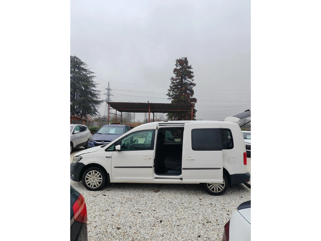 VW Caddy 2.0, 150к.с. Инвалиден - автомобили, коли, обяви за нови и употребявани 13