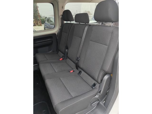 VW Caddy 2.0, 150к.с. Инвалиден - автомобили, коли, обяви за нови и употребявани 8