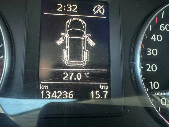 VW Caddy 2.0TDI 102kc DSG 7MESTA FULLL - автомобили, коли, обяви за нови и употребявани 10