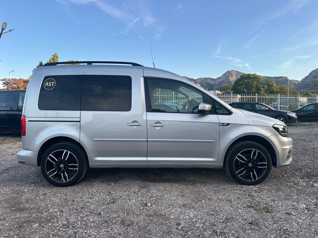 VW Caddy 2.0TDI 102kc DSG 7MESTA FULLL - автомобили, коли, обяви за нови и употребявани 1