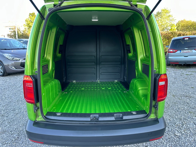 VW Caddy 2.0TDI КАТО НОВ! EURO6 - автомобили, коли, обяви за нови и употребявани 16