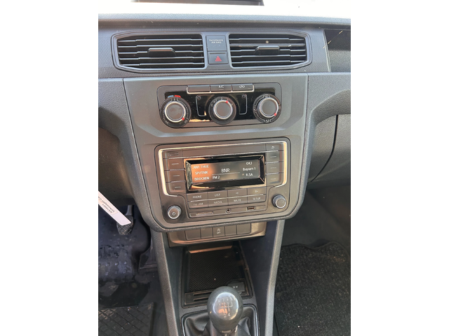 VW Caddy MAXI EURO 6 - автомобили, коли, обяви за нови и употребявани 12