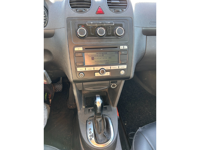 VW Caddy MAXI 2.0TDI AVTOMAT/NAVI EURO 5 - автомобили, коли, обяви за нови и употребявани 13