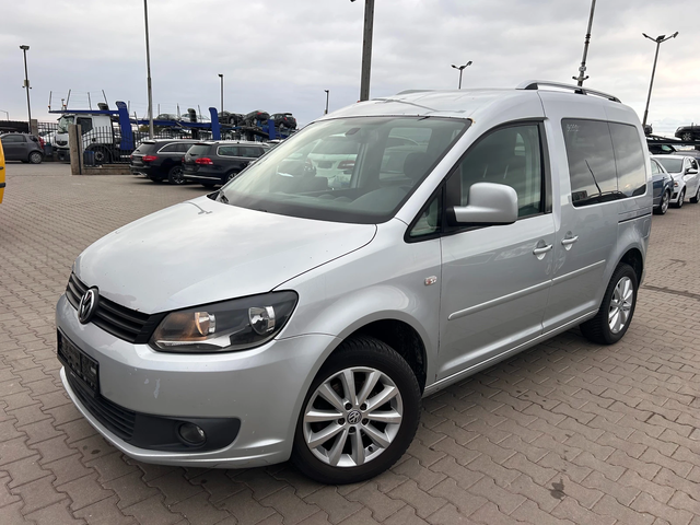 VW Caddy 1.6TDI 4+ 1 NAVI EURO 5 - автомобили, коли, обяви за нови и употребявани 0