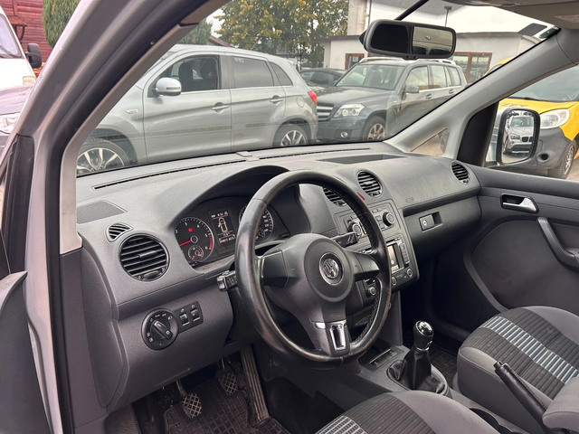 VW Caddy 1.6TDI 4+ 1 NAVI EURO 5 - автомобили, коли, обяви за нови и употребявани 13