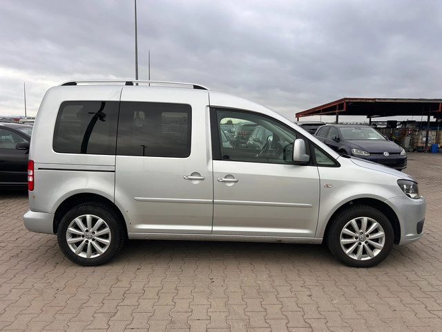 VW Caddy 1.6TDI 4+ 1 NAVI EURO 5 - автомобили, коли, обяви за нови и употребявани 4