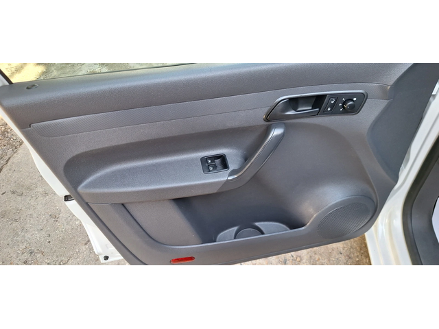 VW Caddy 2.0 Metan - автомобили, коли, обяви за нови и употребявани 15