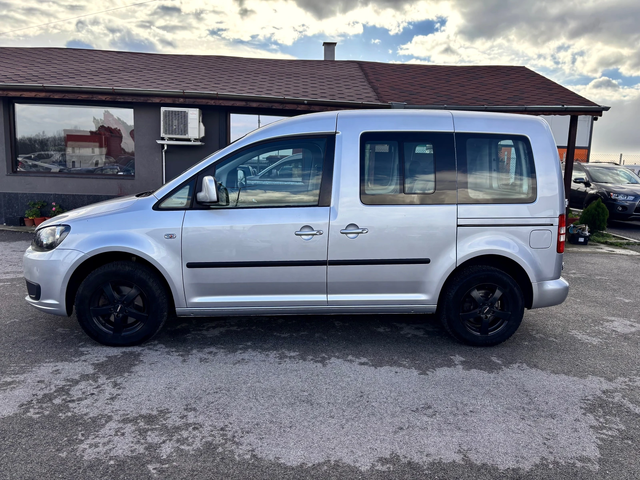 VW Caddy - автомобили, коли, обяви за нови и употребявани 4