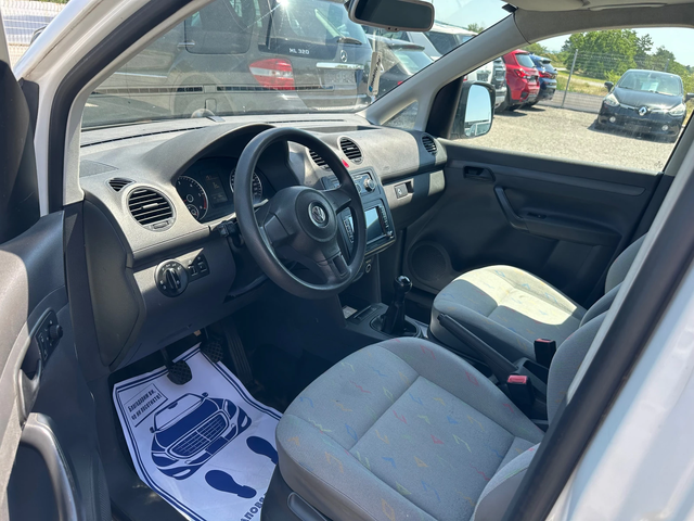 VW Caddy MAXI* 1.6TDI* НАВИГАЦИЯ* КЛИМА* ECO - автомобили, коли, обяви за нови и употребявани 8
