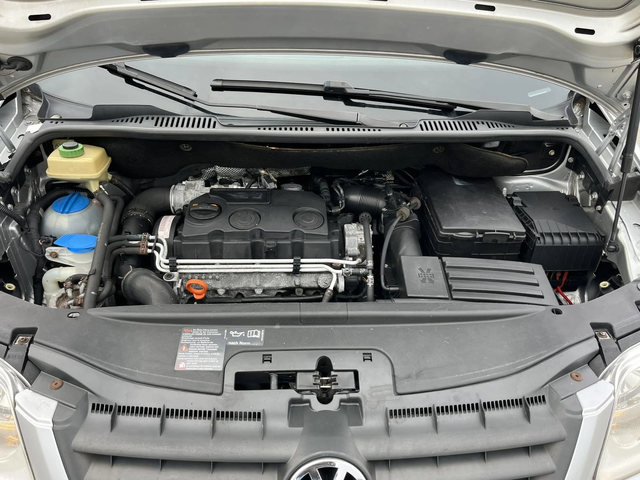 VW Caddy 1.9TDI 105кс. КЛИМАТИК EURO 4 ПАРКТРОНИК - автомобили, коли, обяви за нови и употребявани 14