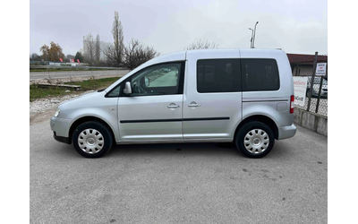vw-caddy - 5